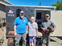 The House family with Ed Harmon